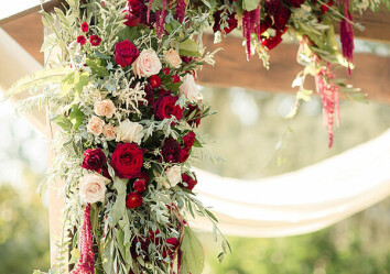 Alla hjärtans dag: 10 sätt att använda röda rosor på bröllopet