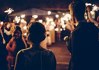 Mall till bröllopstal – stor guide med exempel